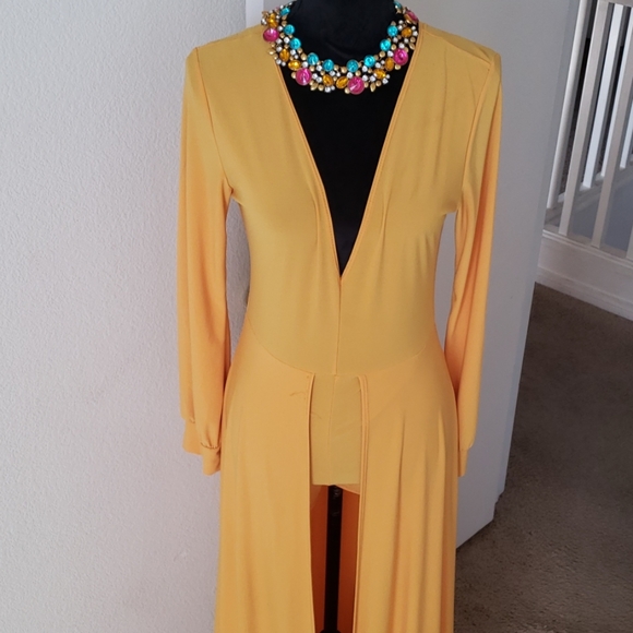 Good time usa Dresses & Skirts - 💛 Maxi W/Shorts